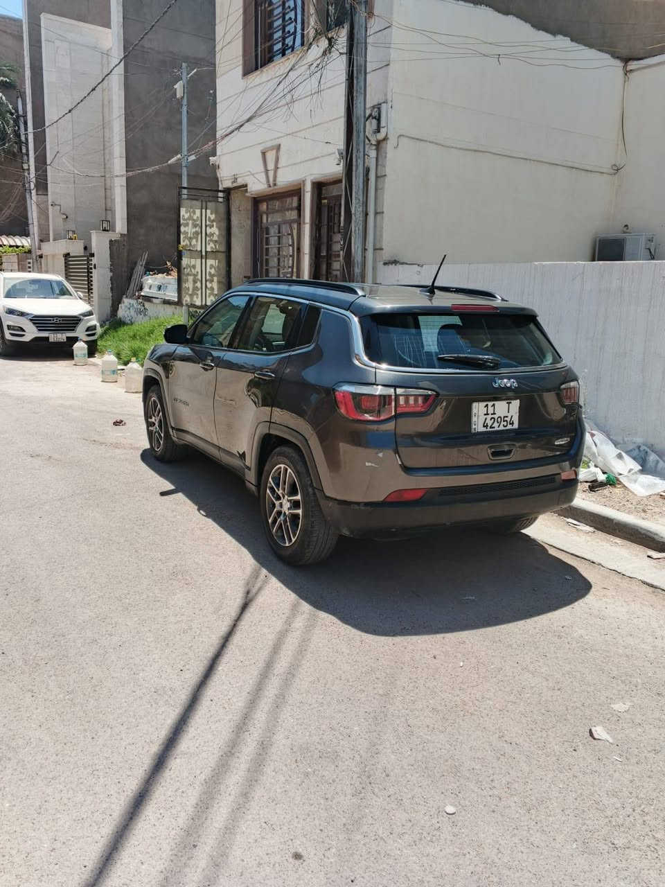 السلام عليكم 
جيب كومباس بغداد  ١٨ اربعه سلندر كير محرك تبريد خير من الله بصمه تشغيل بصمة ابواب شاشه سايد برك كهربائي كير اتوماتيك + عادي ٨ نمر  لايت زنون كامره تحكمات ستيرن حاكيه كشنات كهرباء تدفئه جلد حادث من كدام / بالعراق صبغ ابواب ودعاميه ابيعلك حزام السعر ١١ الف$ *********** بغداد
