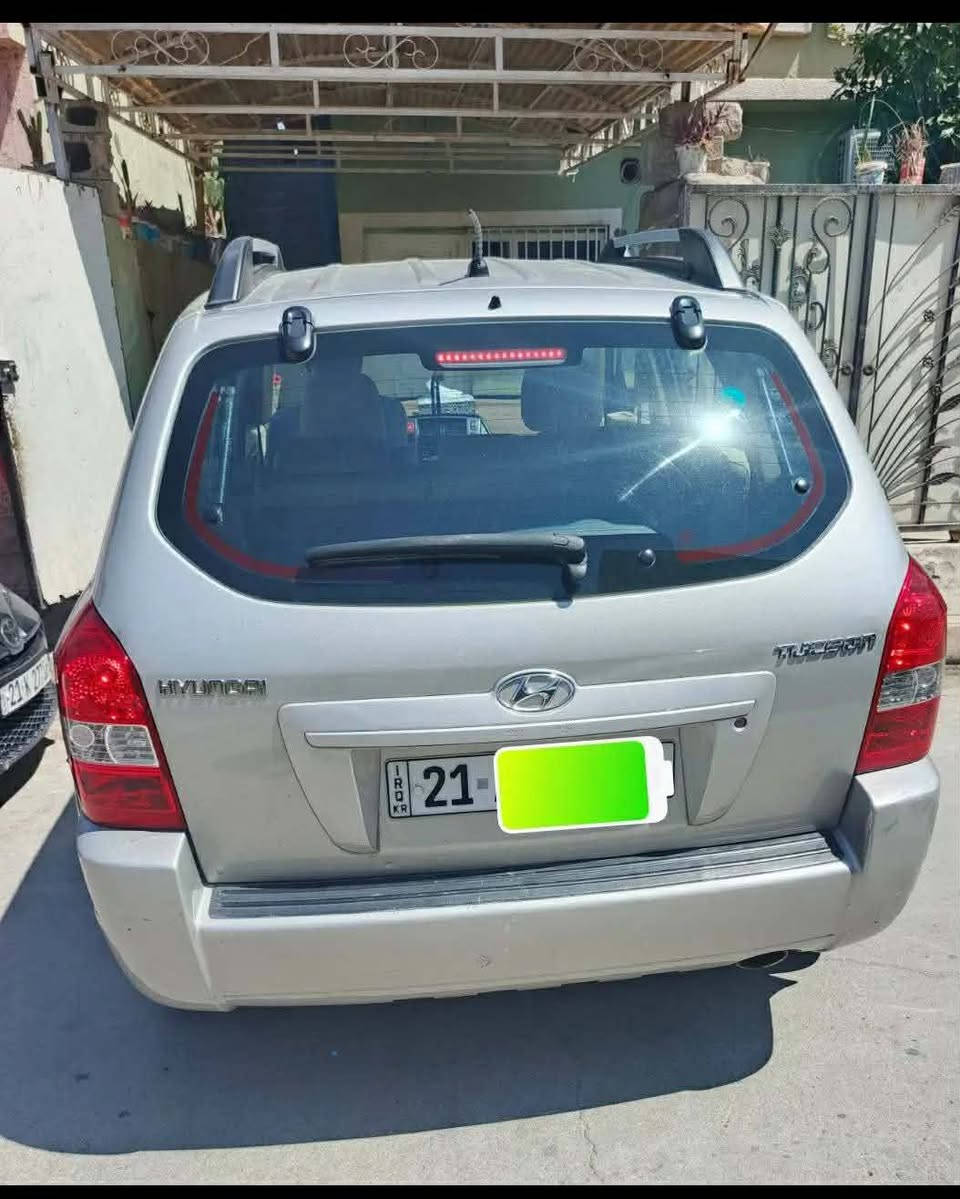 سلام عليكم توكسان للبيع.2009   سياره نظيفه مال بيت رقم السليمانية  سنويه جديده 2029.  رقم الهاتف  ***********
