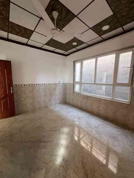 خانی بوو فروتنێ ل زرکا
  
رووبەر  250م

(3) طابق ودەرەج خارجی

واجیهە غەربە

ب بهایەکێ گونجای وداهاتەکێ باش یێ هەیڤانە
_____________________________

بوو پتر پێزانینا پەیوەندیێ بمە بکەن
‏Tell :- 0750 8669799

=========================

بيت للبيع في زرکا 

مساحه 250م

(3) طوابق و درج خارجي

واجهة غرب

ب سعر مناسب و وارد جيد شهريا
____________________________

للاستفسار اتصل بنا
‏Tell :- 0750 8669799

#du #duhok #zaxo #hawler #zaxo_duhok_hewler_slemani_hawler #hawler_slemani_dhok_karkuk_hallabja #عقارات #مبيعات
