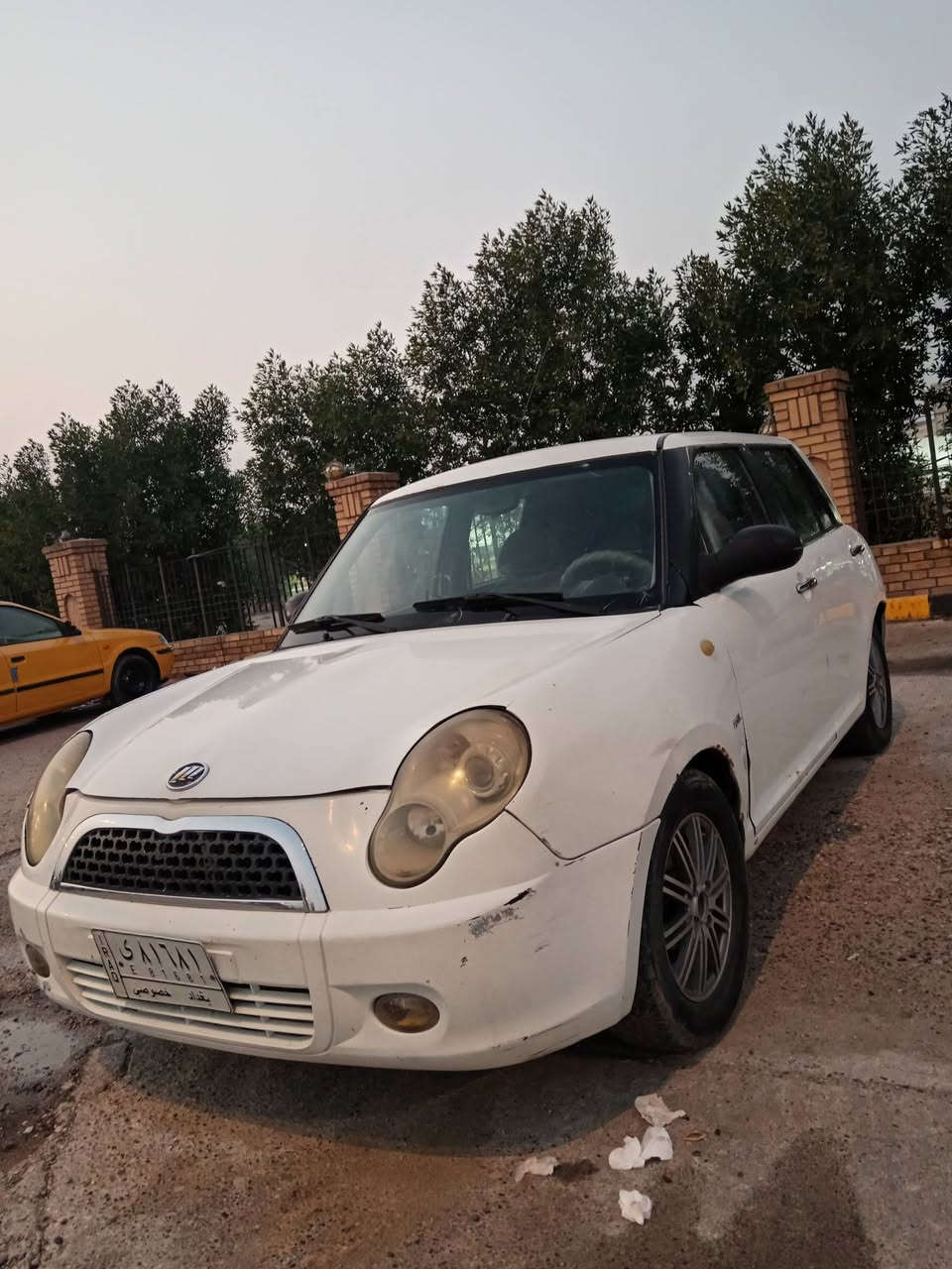 السلام عليكم للبيع سيارة ليفان
مديل13 سنويه لل27
السعر 35
الهاتف:***********
