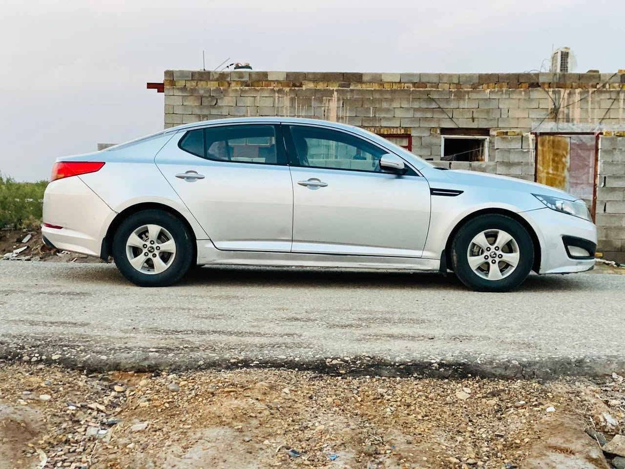 سلام عليكم لبيع اوبتيما 13 كوري كفالة عامه ضربه وتبديل وصبغ حداديه وتخم تأير حجم  ميكنه 4سندر دوش سياره جديدة مكينه وكير كفاله تحويل مباشر مشروع وطني سعر سياره 103مكان سياره عماره شراي ينتصل ***********
