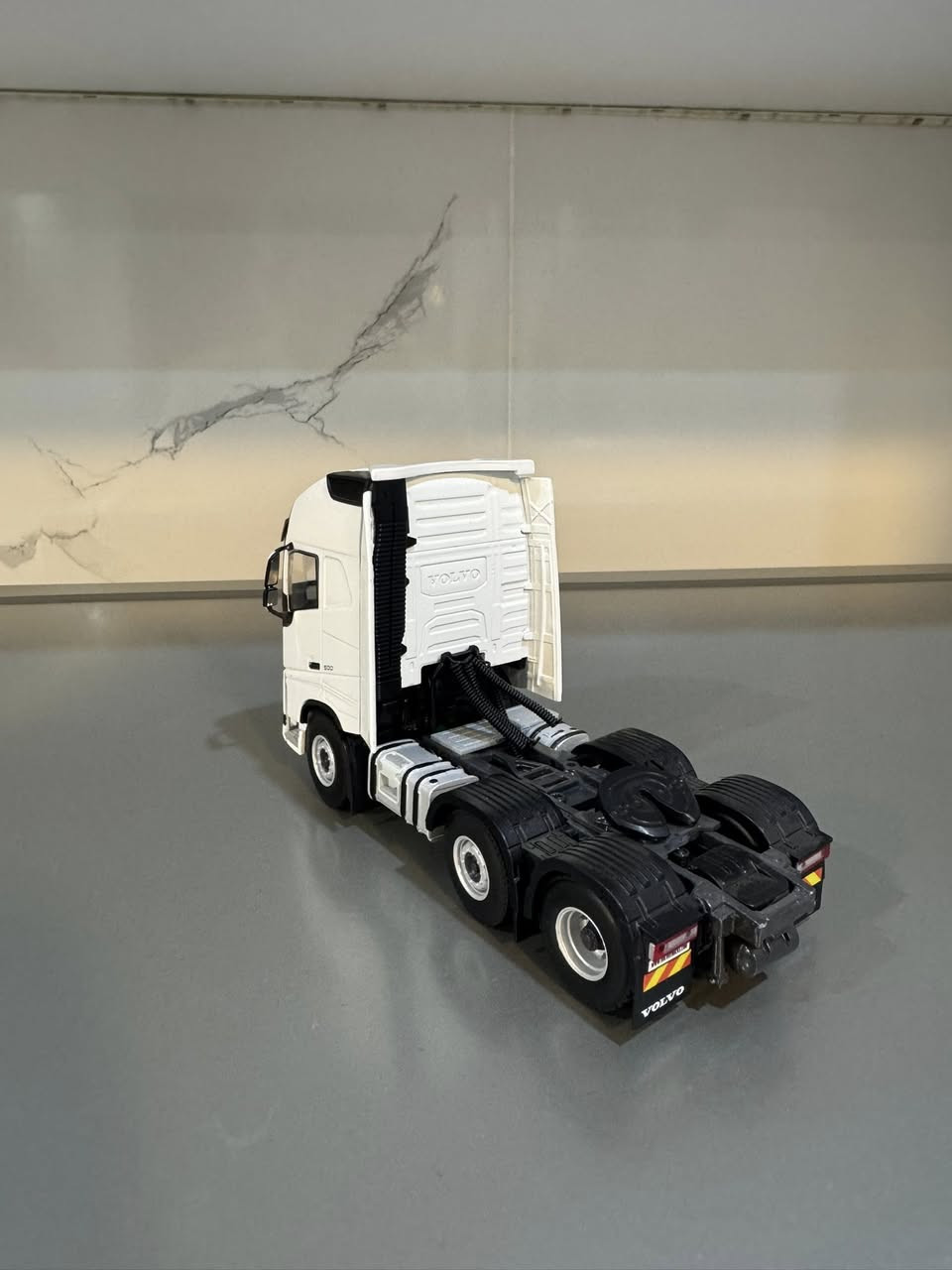 VOLVO 500
شريكة  WSI
  الماني


**إذا كنت صاحب هذا الإعلان وتريد حذفه لأي سبب، رجاءا أرسل رسالة إلى الدعم الفني**