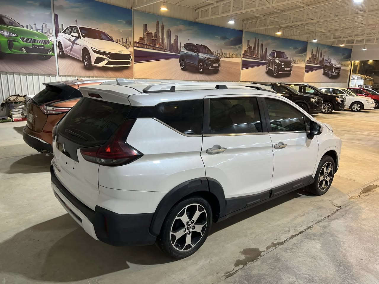 للبيع مسبوشي اكس باندر ٢٠٢٣ خليجي شركه
فول مواصفات 
٧ ركاب 
شاشه كبيره
ابل كار بلاي
لد امامي خلفي 
تبريد مركزي بل سقف
بصمه ترحيب
مري و يدات نيكل 
بعد هواي مواصفات 
سياره صار بيها طخه بل مقدم و صلحناها 
يرادلها بس لايت و شباج
السعر ١١٠ سعر بلاش
⚠️الشراي يتصل 
⚠️الشراي يتصل
*********** موجود واتساب 
خاص مغلق 🔐
