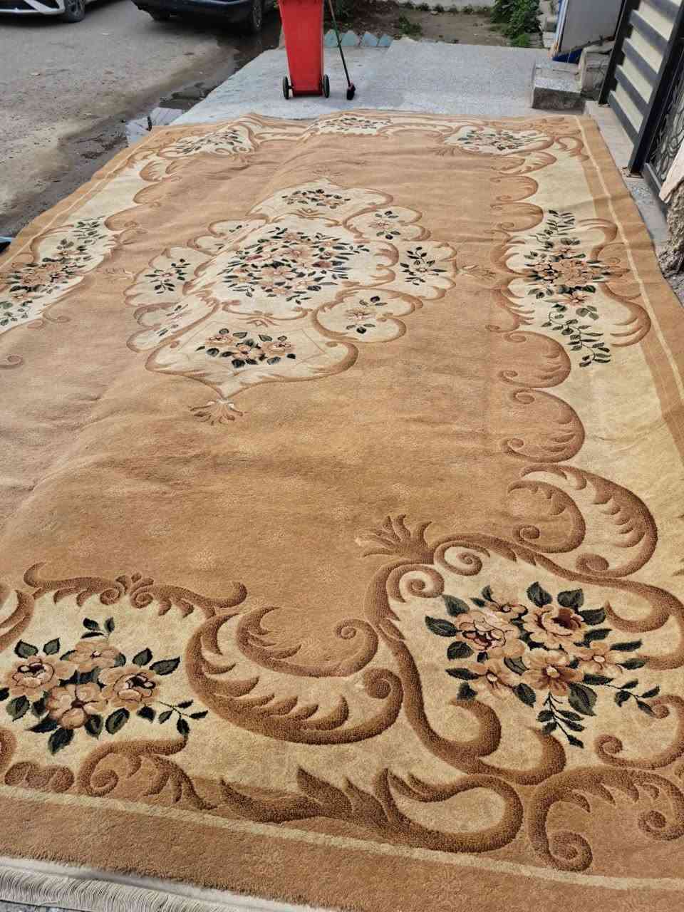 غراض للبيع يريدهن كلهن صاحبهم ب٧٠٠ ميبيع مفزد وهذا رقه***********
