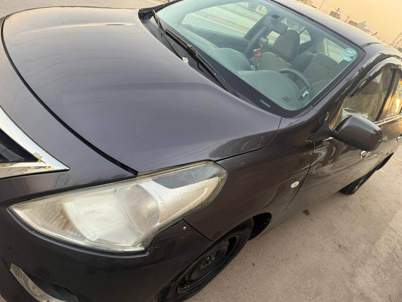 نيسان سني موديل ١٨
بيها صبغ بالجاملاغات الخلفيه مكانات صغيره  وقبق جنطه  بدون دواخل نهائيا، رقم اربيل تحويل مباشر
مكانها بغداد الكرخ الثانيه
السعر ٨٧ وبي مجال
للأستفسار اكثر :***********
