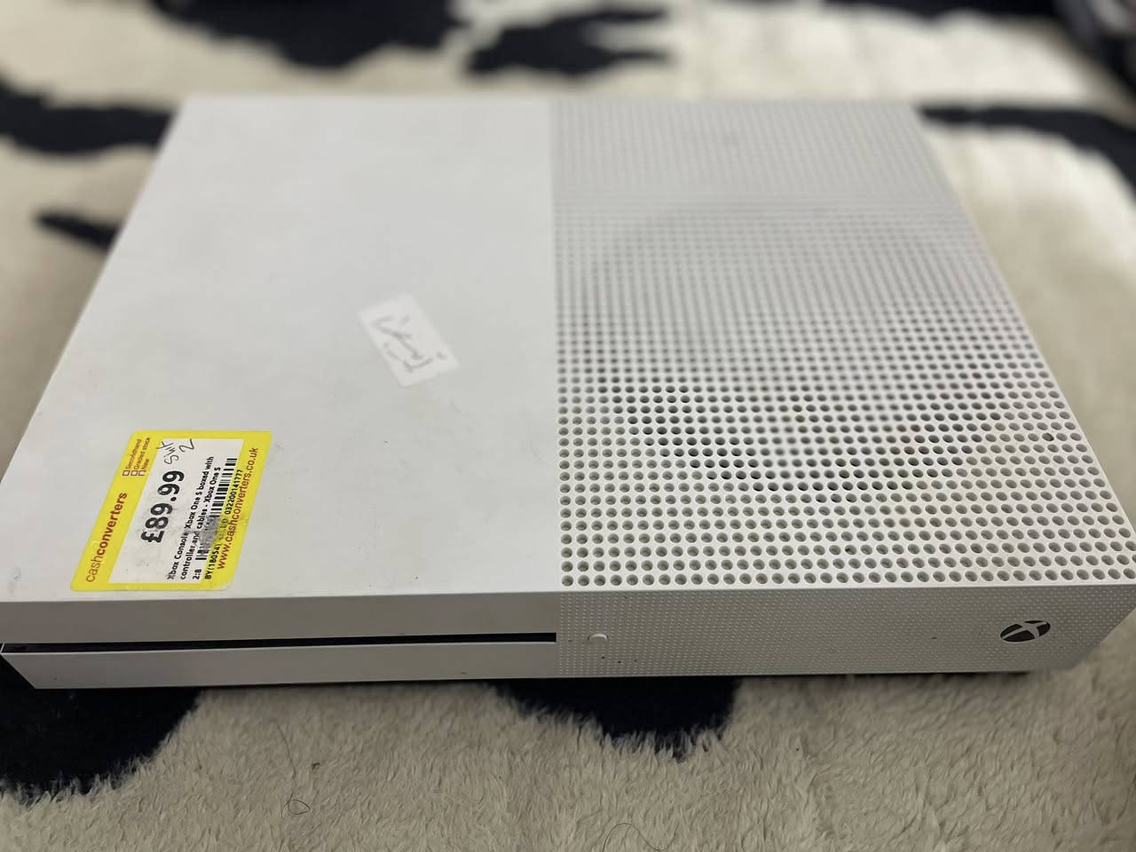للبيع بسعر مناسب جهاز بلاد مامفتوح. One s بي لعبة gta مملوكة ويده وحده مال سيريس s


**إذا كنت صاحب هذا الإعلان وتريد حذفه لأي سبب، رجاءا أرسل رسالة إلى الدعم الفني**