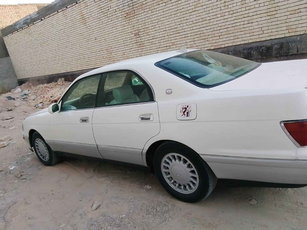 بطه منفصل مديل 95 مكفوله من  الشرعيات بيها رشات صبغ مكينه وكير وحداديه جدد رقم انبار مشروع وطني للستفسار ***********
