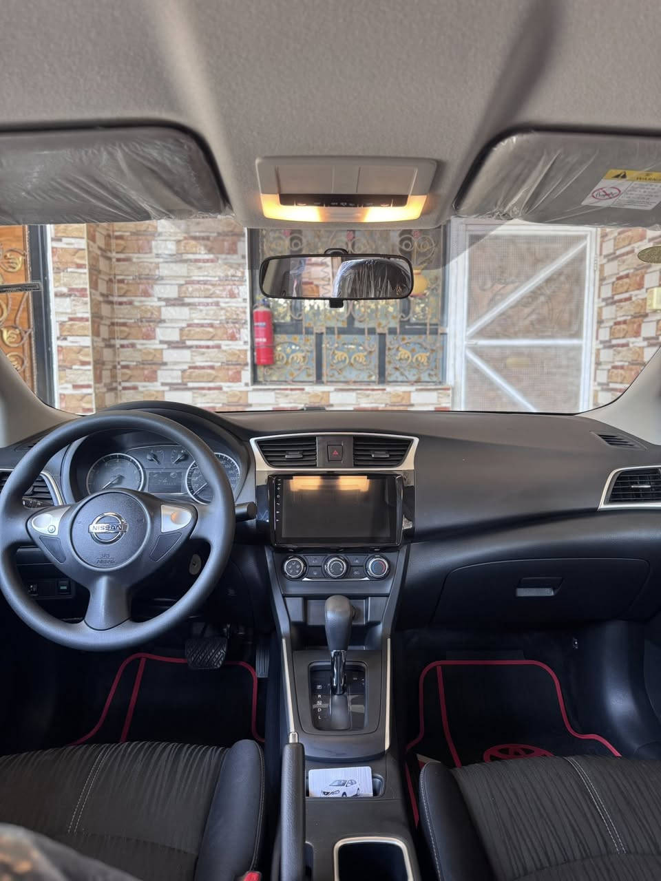 السلام عليكم نيسان سنترا موديل 2025 سيارة جديدة ماشيه الفين 2000 حالة الوكالة على وضع الشركة كفالة عامة من الصبغ والبارد والتكيل والزلغ رقم أربيل تريد تحويل تريد وكالة تحكم ستيرن وبوجكترات شاشه كار بلاي وباقي المواصفات المعروفه 
العنوان : البصره 
شراي يتصل : ***********
