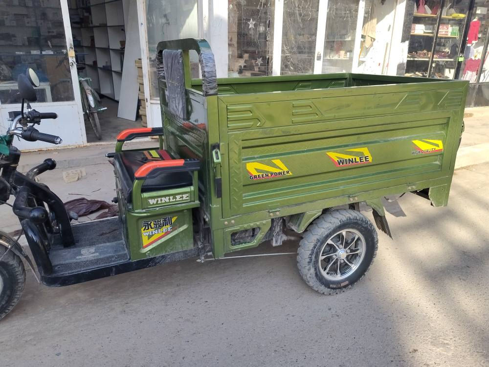 متاح ستوته شحن موديل 25 بطاريات اكبار الدبل كامله اي نقص مابيه اسعر مليون وربع بغداد  الجزيرة السياحيه هاتف *********** بغداد, العراق
