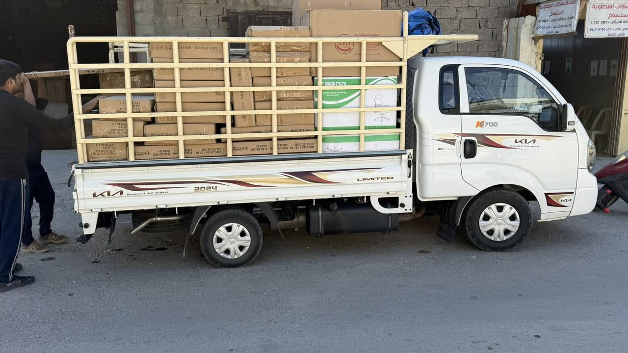 سلام عليكم زبائننا الكرام 😍😍
شركة قمة الابداع تقدم لكم خدمة نقل مع كادر فني فتح وشد الاثاث والغرف كل الي عليك بس تتصل. 📲*********** واسعار مناسبة 💵
