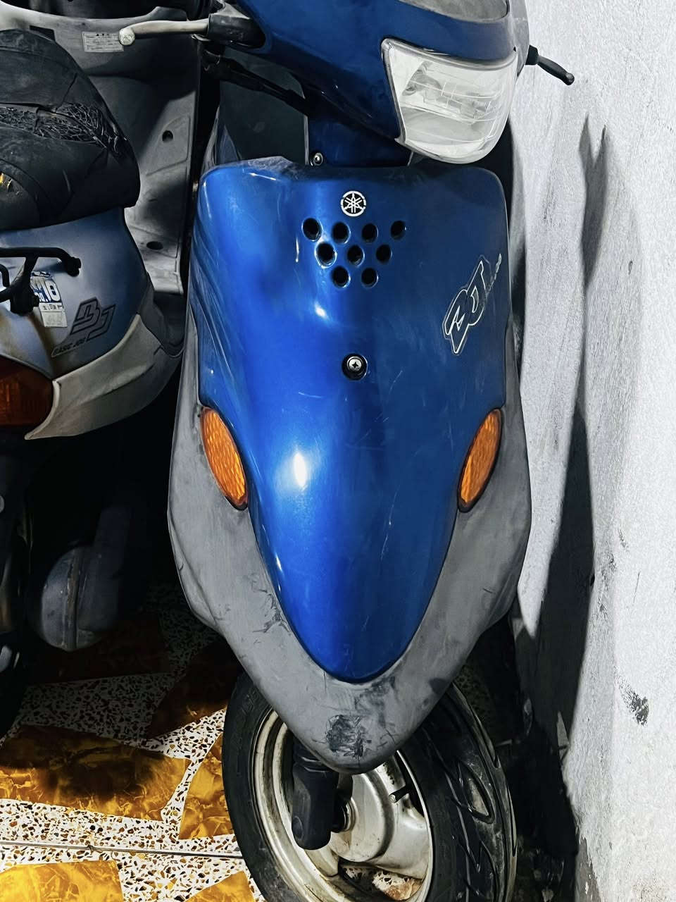 اسعار تفليش
ماكس منغولي ٩٥٠ 
ماكس عدلة/مليون 
بيجي اللون /٩٥٠
رصاصي اسود/٩٠٠

لحكوو يابلاش العنوان حي الجمهوري خلف المنتزة 
***********
