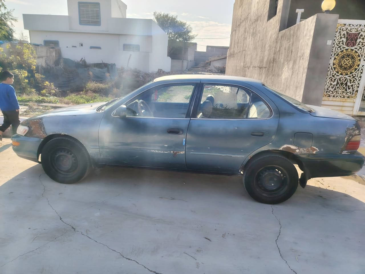 كورلا سبرنتر محور موديل 1994 تبريد بستم شرط ثلج محرك 1400 كير نمره 3  تدفئة تايرات نص عمر مكفولة من الكص جامات جدد دشبول جديد دوشمة كشنات وارضية جديدة رقمها ديالى حرف الف  السعر 38 وبيها مجال السيارة بسمي السنوية لحد شهر الرابع ال 2028  رقم الهاتف ***********
