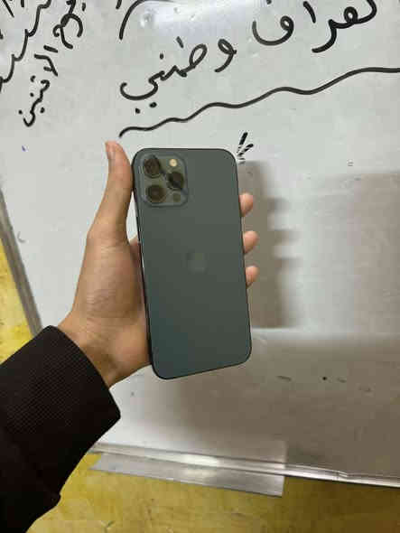 12برو ماكس جهاز بلادي ما مبدل بي شي نضافه100/100 
ذاكره256
بطاريه76
جهاز تخطي خط ميتصل 
فيس إيدي متوقف 
اتصال كامرات كله فول فطر خفيف بل شاشه 
سعر الجهاز 235ألف فقط🫵
مكان رمادي الورار *********** للأتصال
