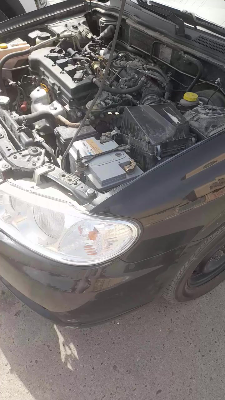 صني ٢٠١٠ ياباني قبق اسود سيارة ماشية ١٧٥ الف جاهزة تخم تاير صدر كير مكينة رقم اربيل دولي وكالة او تحويل مكان النجف فقط جاملغ صبغ امامي صوب الصدر  مكان النجف
السعر ٩٥ ورقة ***********
