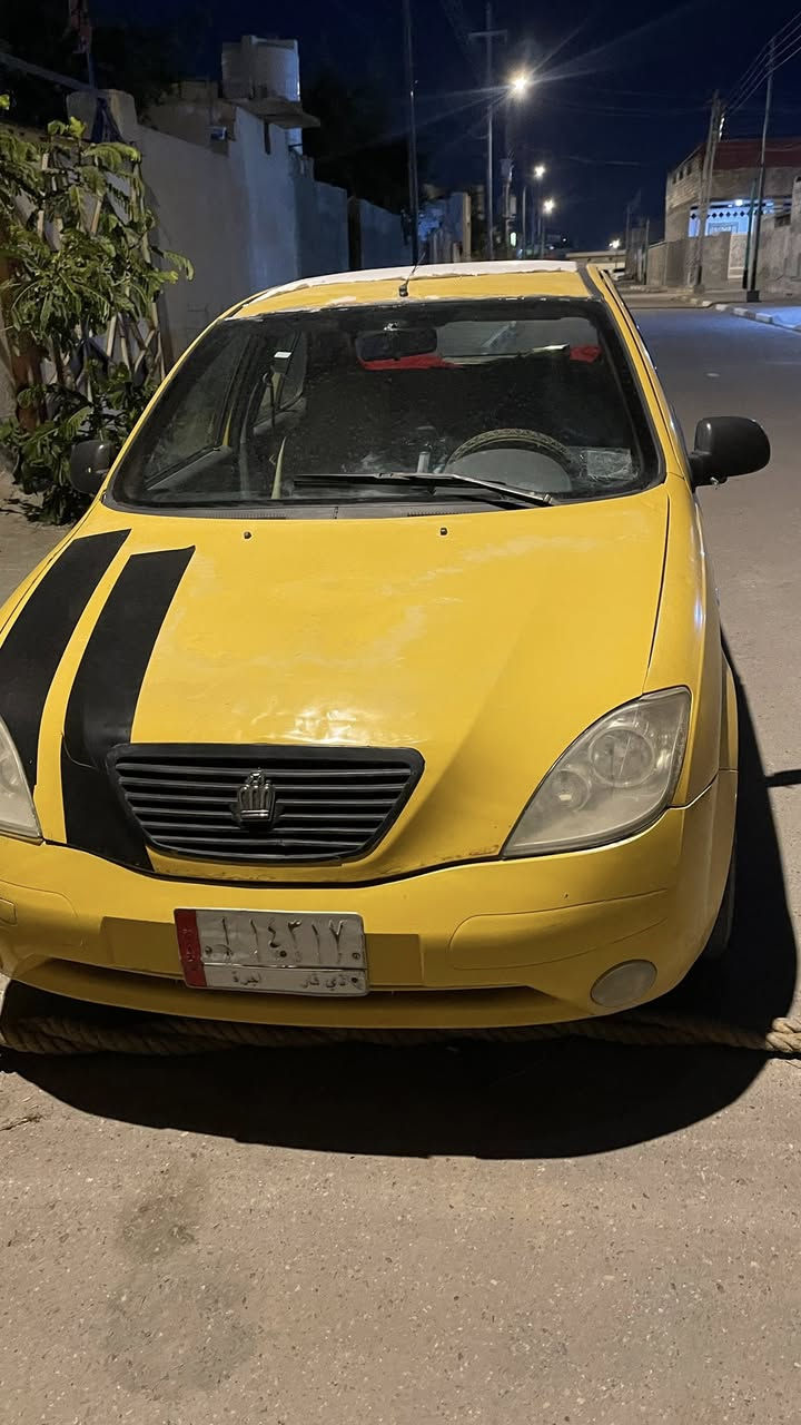 طيبه 16  سياره نضيفه   مكينه  جديده الكير النمره الرابعه يفلت سنويه منتهيه   سعر 25هيئه و غرامات ع مشتري *********** مكاني البصره الزبير
