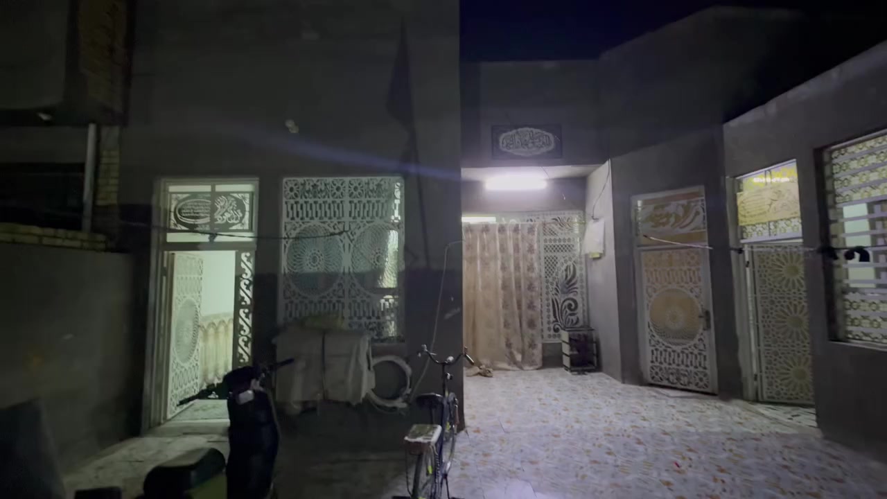 #يعرض_مكتب_الخيكاني
                 
 دار    🏫    للبيع 

🔰#المساحه/٢٨٠ م 

🔰#الموقع/ خلف الملعب  الملعب شارع ام البنين  

🔰#مواصفات /٣غرف   نوم و صاله  و مطبخ
و ستقبال و صحيات داخليه و خارجيه   
 
🔰للأستفسار أكثر يرجى الأتصال
_على
خاص او رقم الواتساب.   ***********
  

   عنوان المكتب خلف الملعب القديم ع الشارع الرئيسي 
             #مكتب_ابو_سجاد_الخيكاني
