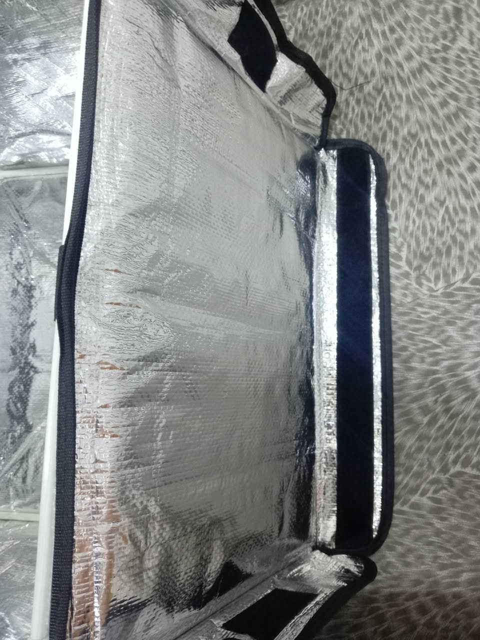 ألسلام عليكم ورحمة الله وبركاته
عندي صندوق دلفري جديد مامستخدم للبيع
نهايه ١٠ الف دينار للتواصل علئ الرقم مكلف بالنشر
***********
***********
