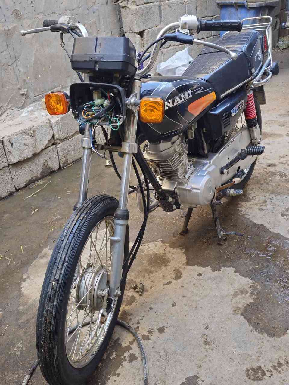 دراجه للبيع مكفول بل عشاير لن هيه كلك
سعرها 450 مكاني كربلاء  رقم الهاتف ***********
