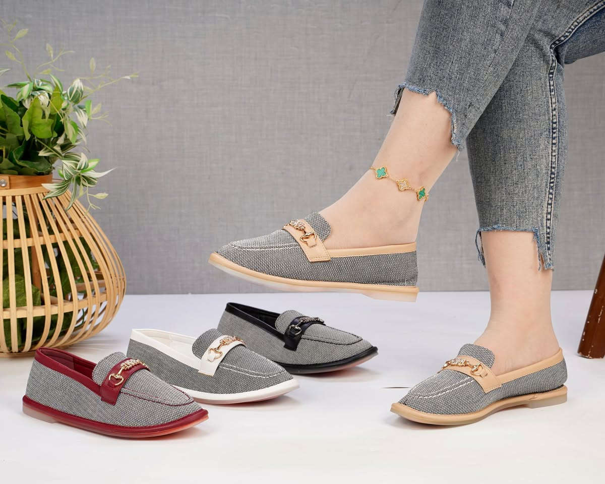 حذاء رياضي طبي فلات موديلات هواي بي
((***********)) واتساب
