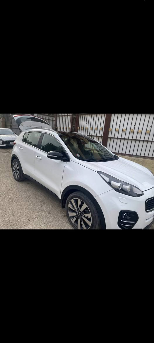 سبورتج ٢٠١٩ 
وارد خليجي رقم بغداد دولي مكانه بغداد 
غير متواجد عل خاص 
سعر ١٨٥ بيه مجال


**إذا كنت صاحب هذا الإعلان وتريد حذفه لأي سبب، رجاءا أرسل رسالة إلى الدعم الفني**