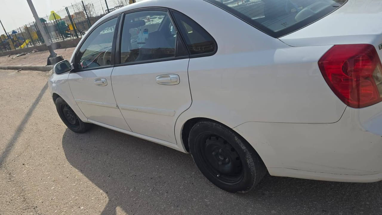 اوبترا موديل 2011 رقم ذي قار باسمي سنوية نهاية 27 جاهزة من كلشي حدادية ومكينه وكير وتبريد تايرات وباتري جديد شاشة وكامرة خلفية السيارة بالسماوة 
مكلف بالنشر للتواصل على الرقم صاحب السيارة 
***********
