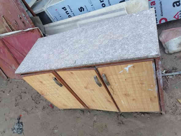 كاونتر مستخدم نظيف
سعر مناسب
المكان الشطره
شارع معمل ثلج قرب كراج حي الزهور
الاتصال والاستفسار
***********
***********
