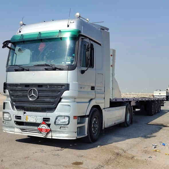 سلام عليكم سياره للبيع 2004جاهزه لشغل رقم بغداد تحويل موجود مربوطه صهريج عربانه شمتز دنكير مارسيدس سنويه منتهيه ***********
