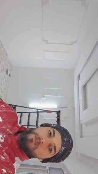 السلام عليكم 
نعمل جميع الاصباغ الداخليه والخارجيه 
ديكورات سحبات ملكي صبغ وجهيات 
حداديه وبنسب الاسعار الاستفسار ***********
