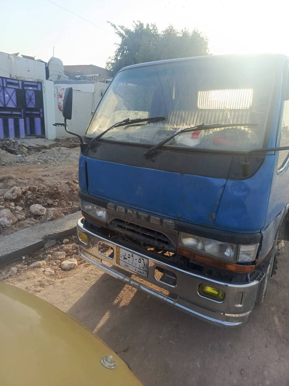 سلام عليكم سياره للبيع كنتر بزونه موديل 95  مكان نجف ***********
