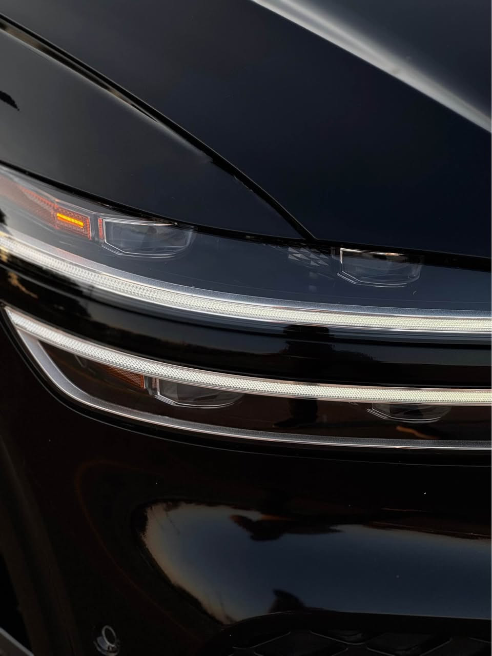 genesis GV70 2022 
القوة والفخامة اب سعر مناسب 
جينسز جي في 70 فول موديل 2022
تحكم بره سيارة تروح ترجع بالسويج 
كشنات جلد مساج خزن 
بيه 5 وضعيات قيادة 
كامرات 360 
رادار امامي خلفي 
داتاشو 
بانورامة
لايت ليزر و زينون 
بدون دواخل بدون ايرباك 
بيه قطعة وحدة صبغ بس البونيت 
سيارة داخله كلين 
تحويل وكالة ثاني يوم 
فحس هزة سنوي كلشيء جديد 
تايرات دهن كله جديد بدون مصرف السيارة 
مكان اربيل 
سعر مناسب جدا 290 مجال حق الجية 
واتساب ***********
تحياتي 🖤 أربيل, العراق
