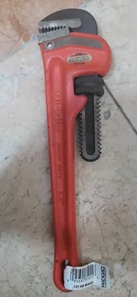 سكول سبانه • امريكي