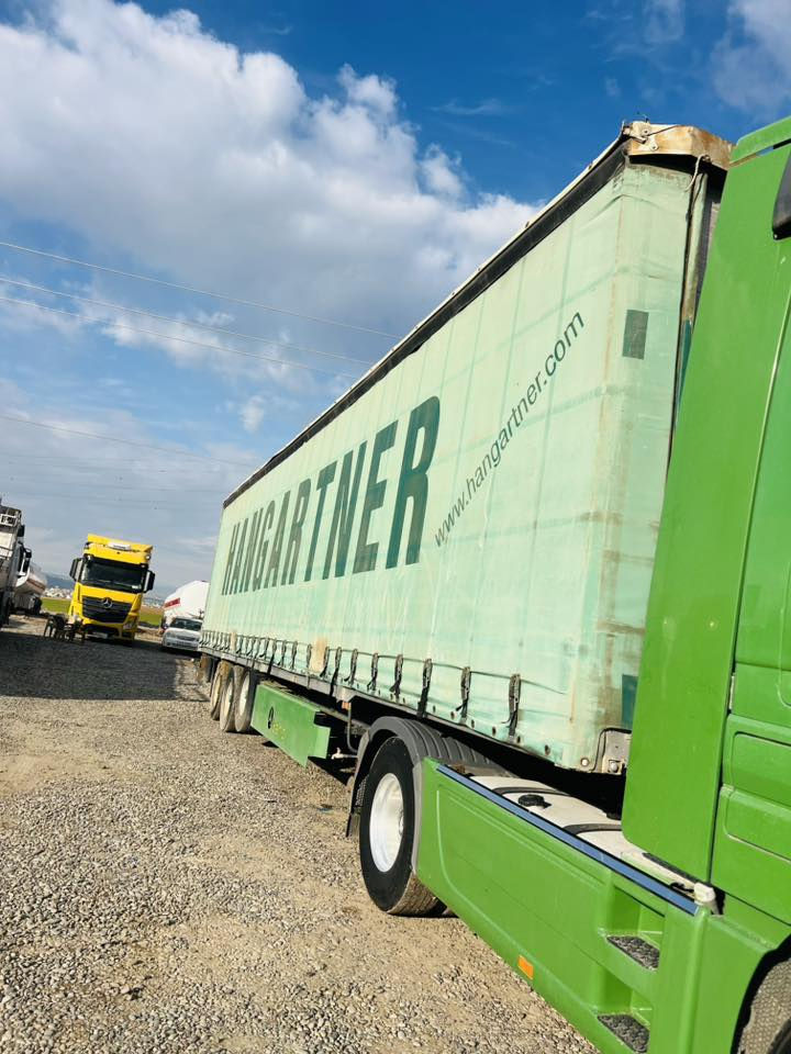 نوع :اکتروس
موديل:2008✅   
حجم:1848✅
لون :اخضر ✅ 
عربانه كروان  
گير: توماتیک
رقم : سلیمانی
سعر:415$ بيهامجال
العنوان: معرض السيد عنوان أربيل كلك عل شارع العام  
*********** السيد حسين   /  
*********** فهد عبدالغني
*********** فهد عبدالغني 

رجاءً يرجى عدم الاتصال بعد الساعة العاشرة ليلاً 🕙
