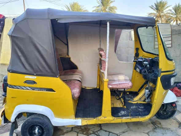 السلام عليكم تكتك للبيع تكتك تي في اس جاهزه خير من الله هل لشوفها كدام عينك مثل بلصوره جاهزة مانقصها برغي بيها طخه زغيره بجهت ليمنه بلغد فقط والمكينه مجفته تجفيت شركه المديل 2019 السعر تلاثه ملاين وبيها مجال المكان بابل ابو خستاوي الرقم *********** مامتواجد على فيس شراي يتصل وبيها مجال للطيبين
