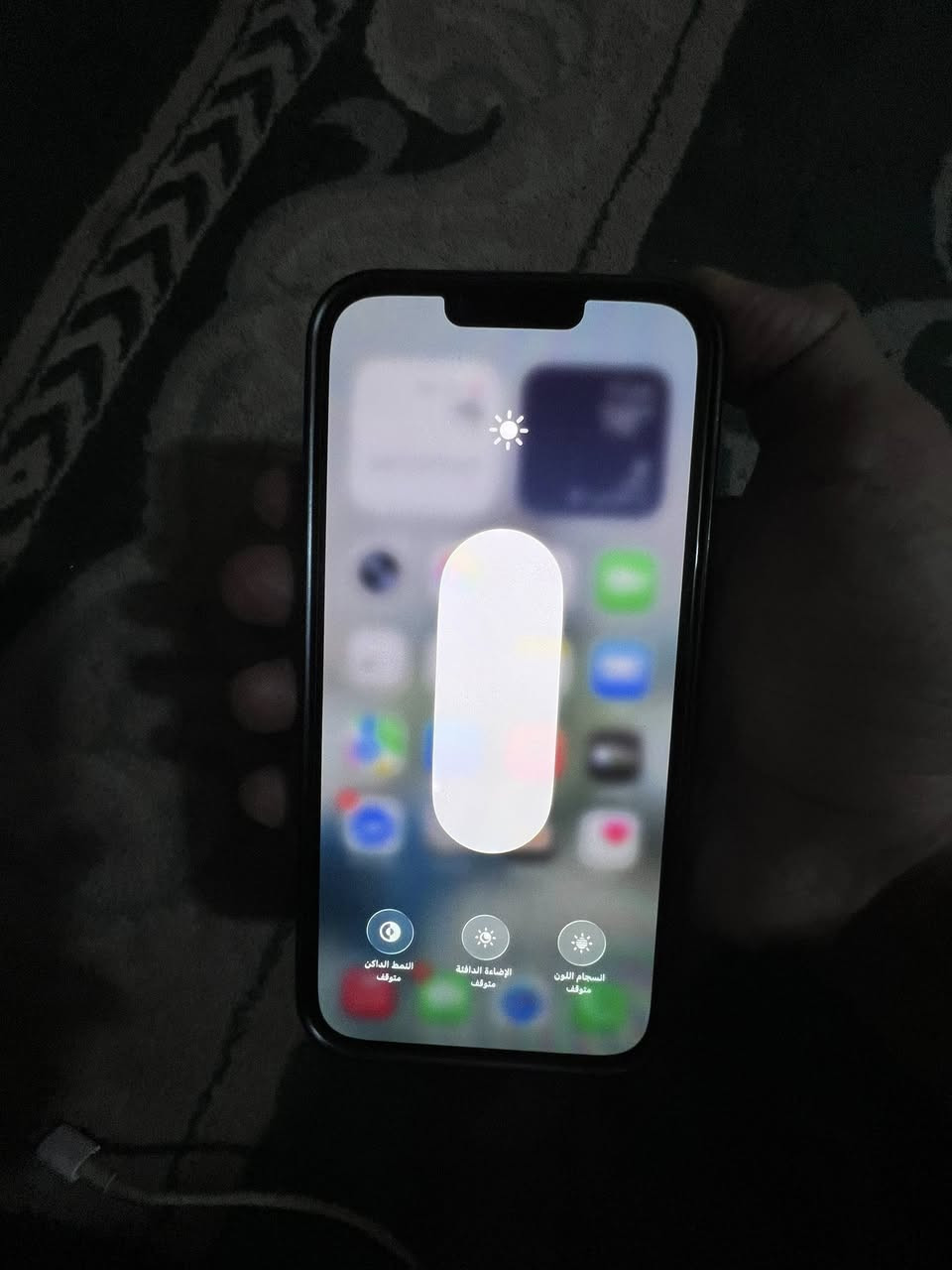 ايفون 13 برو ماكس بطاريه اصليه تقره 100 ذاكره 256 
 شاشه اصليه تفصيخ  فقط كامره العدسه الوسعه متوقفه
كله شغال  لوك. لون زيتوني   السعر 450 قفل مكاني بغداد 
رقم   ***********
