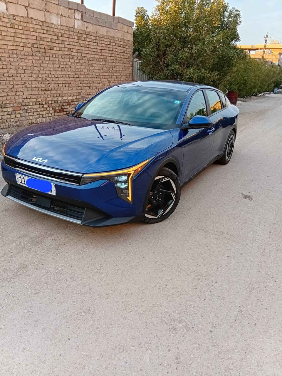 كيا 2025K4 فئه Ex زيرو بحاله شركه
ماشيه الف بدون ارباك 
صبغ جامرلوغ خلفي فقط 
حادثه تخريب القطعه مال جامرلوغ نفسيته رجعت 
وموضح الضرر بل صور
دخول جديد رقم بغداد بسمي 
المواصفات فول عدا فتحة 

محرك 2000 دوش المرغوب 

بصمه /بصمه ابواب / شاشه متصله / كيجات اكترونيه / تبريد لمس بشاشه / سايد بريك بصمه / اوتو هولد / مانع نزلاق / داخل لونين / شاحن وايرليس/ شاشه كار بلي / لايت 3 عدسات بلادي/ جنطه ذكيه / تحكم كشنات / نقطه عمياء / تحديد مسار / سياقه ذاتيه / ردارت محطيه / توقف ذاتي / ويل كروم 17/ نظام ترحيب / تشغيل عن بعد                                                                                                        السعر ١٨٣ وبيه مجال 
***********
