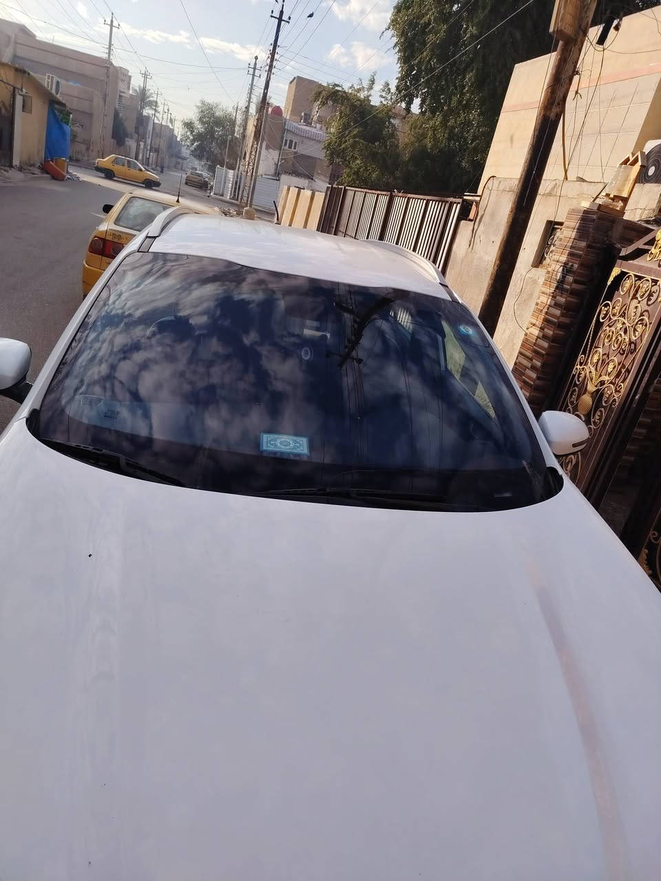 السلام عليكم
كيا سبورتج خليجي موديل ٢٠٢٠
السيارة مكفولة كفالة عامة عدة تكحيلات بلقلم بسيطة وبيها حالوب قليل
نضافتها ١٠٠٪ عليها صدر كامل جديد ومابيها اي نقص عدة المري الشفط متوقف
السيارة سويج بدون فتحة
ماشية ١٥٩ كيلو متر
مكفولة من مكينة وصدر وكير وكهربائيات ومن كل النواحي اكفلها

السعر ١٩٤
العنوان بغداد الشعب شارع الصحة
شراي اتصل ***********
