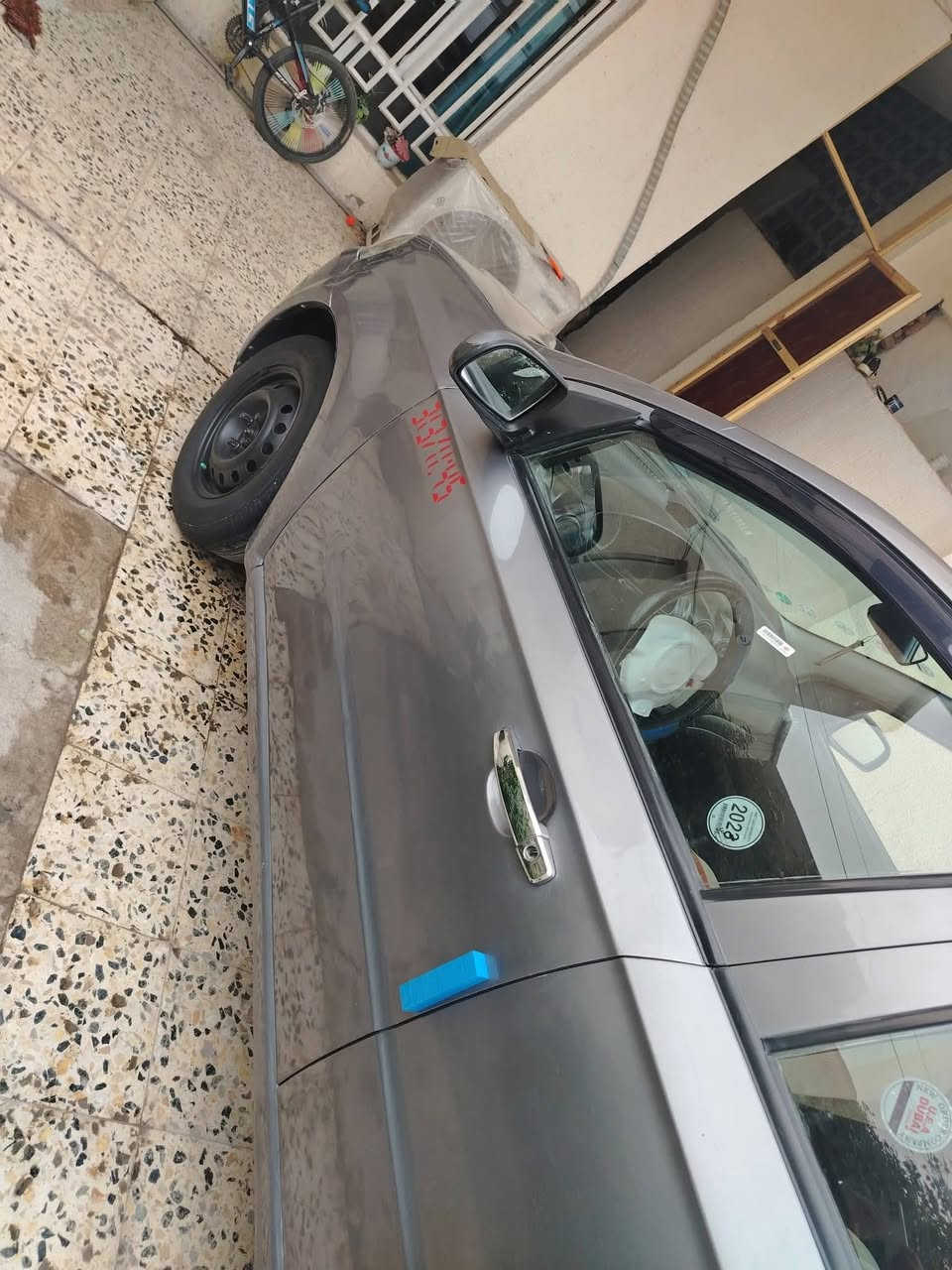 اللبيع
اڤيو 2010  السعر 50وبيه مجال بسيط مكاني كربلا  الحسينيه  رقمي ***********
