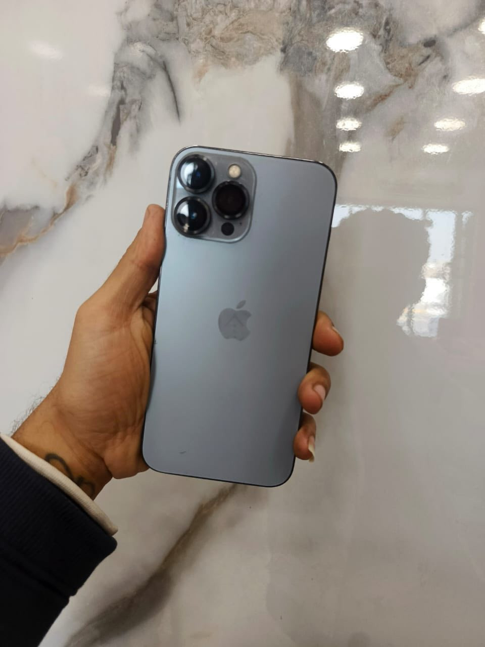 السلام عليكم 13pro Max
ذاكره ٢٥٦ بطاريه. ٩٣ فول نضافه الجهاز مستبدل فقط شاشه نوعيه زينه  السعر ٥٧٥ وبي مجال بصيط  عنواني بغداد الجديدة شارع المسبح ***********
