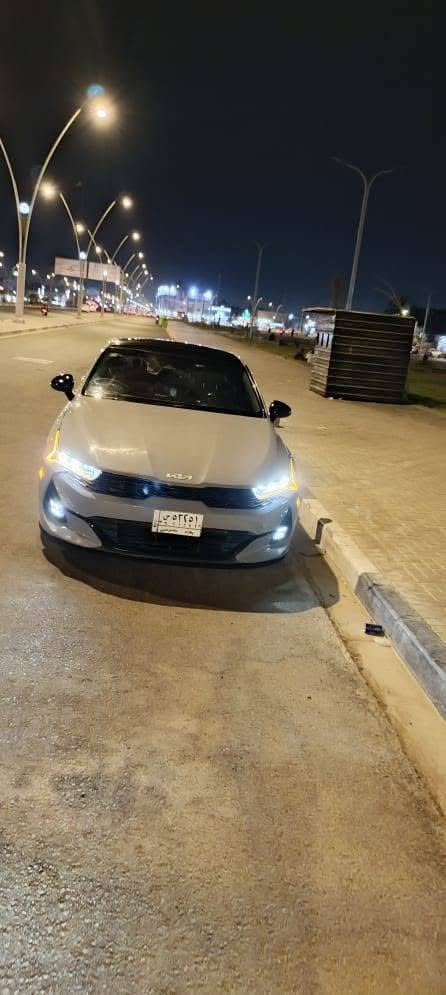 السلام عليكم 
كي فايف 
 K5 
GT

K5مديل 2022

١-لون (سمتي)
٢-بصمه تشغيل+بصمه ابواب 
٣-سايد بريك بصمه
٤-مثبت سرعه
٥-نضامABS
٦-مانع انزلاق
٧-حساس اطارات
٨-بك لايت لد
٩-شاشه كبيره لمس
١٠-كامره دواره
١١-كشافات إماميه
١٣-شاشه عطار
١٤-ويل كروم١٨
١٥-ردار جانبيه
١٦-مراقبه نقطه العمياء 
١٧-ردار الخطوط البيضاء
١٨-اشاير بالمري
١٩-كشنات جلد ماروني
٢٠-معقد ساق كهرباء
٢١-الايت ابع عدسات +ليد
٢٢-نضام قياده خمس وضعيات
٢٣-بلوتوث +usb+auX
٢٤-فول تحكم ستيرن
٢٥-كير اوتو +عادي
٢٦-اوتو بريك تلقائي
٢٧-الخريطه📍
٢٨صندوق كهربائي +صندوق عادي
٢٩-زنود +ليد
٣٠-اوتو هولد
٣١- التشغيل عن بعد
AuTOHLD
32-تصميم خارجي رياضي 
٣٣-نضام المحلاحه 
٣٤-مصابيح الخلفيله
٣٥-مصابيح ضباب 
٣٦-محرك تيربو 1600
٣٧-فول وبل

سياره أعالى مواصفات جيتي لاين مثل ما واضح السياره  جديده ما نقصه شي تخم تأير جديد 

مكان السياره البصره القبله حي الجامعه 

باقي التفاصيل والسعر 

الإتصال 

وتساب  ***********
