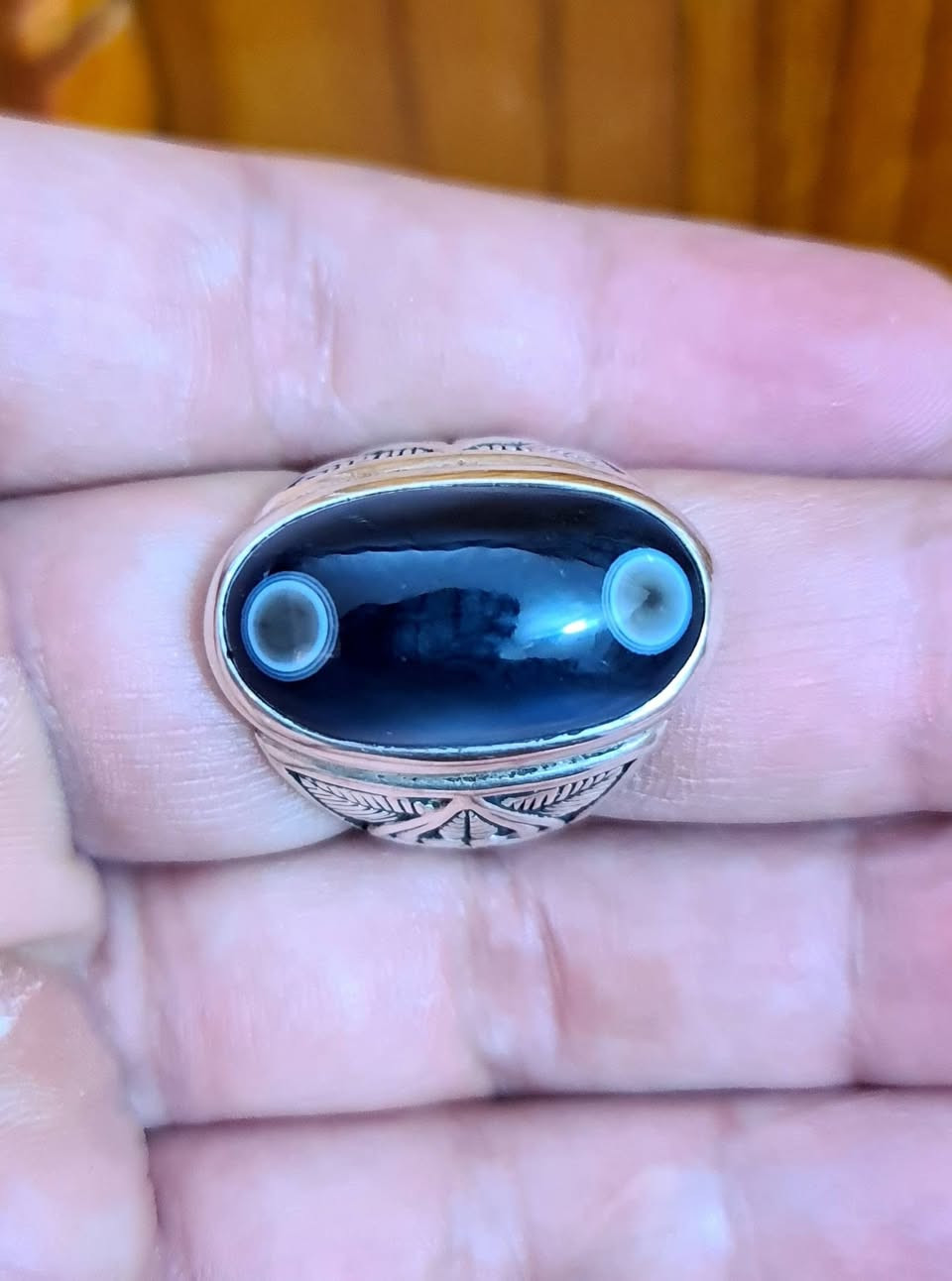 للبيع سليماني عينتين حجم راهي اسود اعيون رصاصي صياغة يدوية يوجد توصيل قياس 24


**إذا كنت صاحب هذا الإعلان وتريد حذفه لأي سبب، رجاءا أرسل رسالة إلى الدعم الفني**