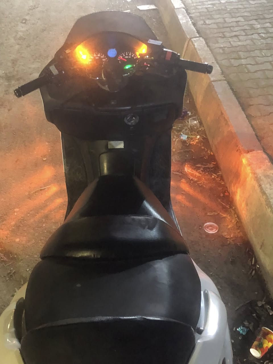 صفر 8فول كامله من كلشي مكينه وكير وكهرباء كله شغاله جديده ب10مستعجل على بيعته ***********
