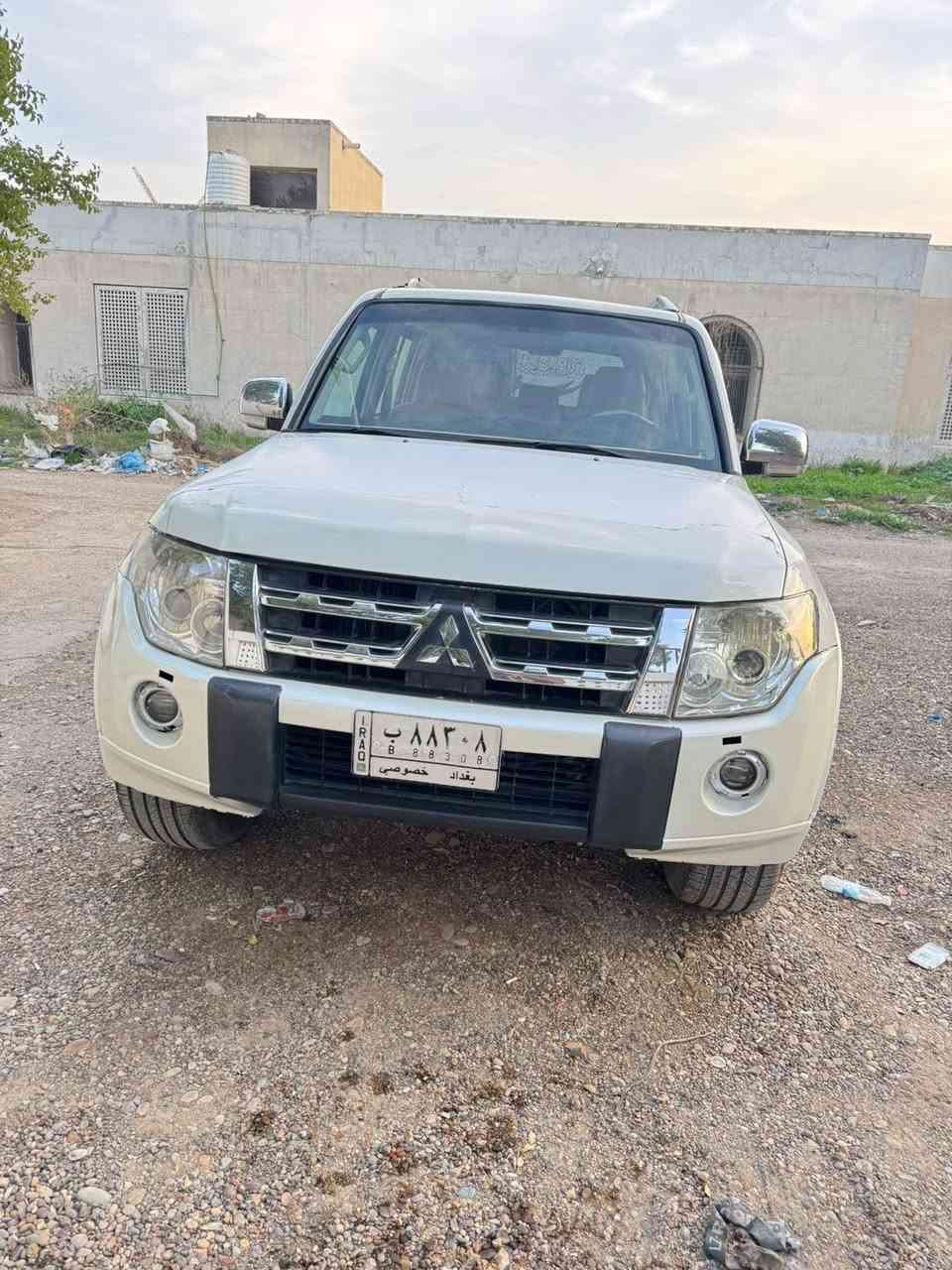 سلام عليكم باجيرو موديل 2008 حبتور مصبوغه عام سياره مكانهه بغداد الغدير      السعر 96 وبيهه مجال رقم الهاتف ***********
