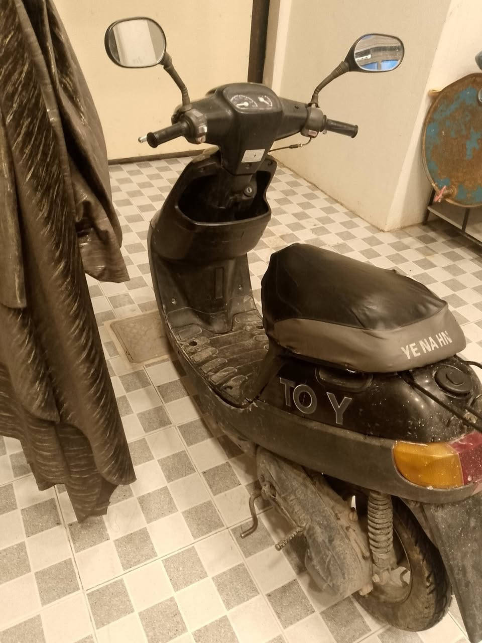 ماطور لبيع السعر 300 وبي مجال مدفوع كمرك مل رسوم بس باقي ترقيم  العنوان موصل حي تعليم ***********
***********
