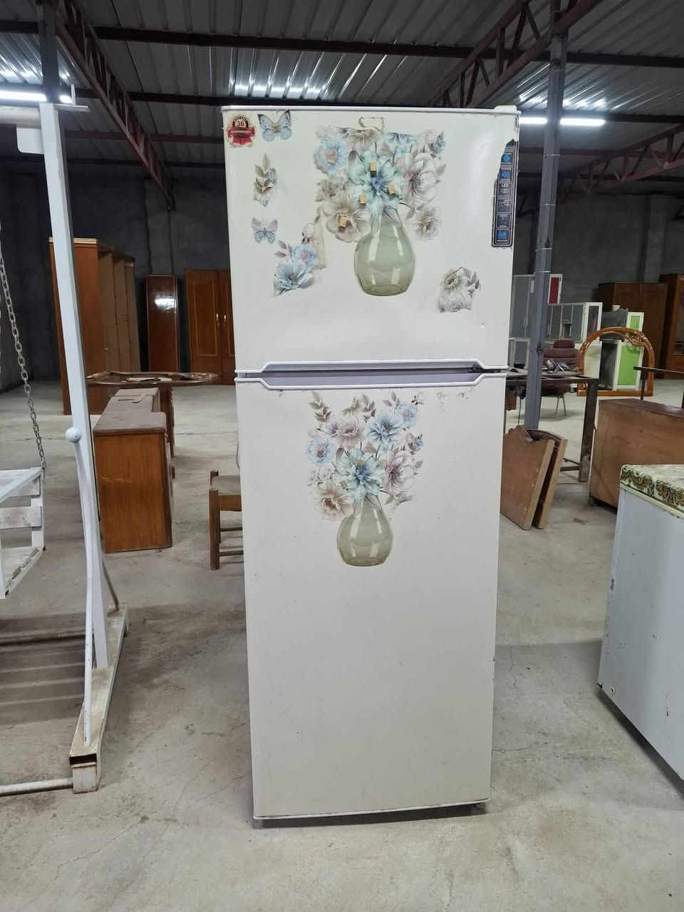 السلام عليكم  ثلاجات ومجمدة للبيع للاستفسار الاتصال على الرقم ***********
