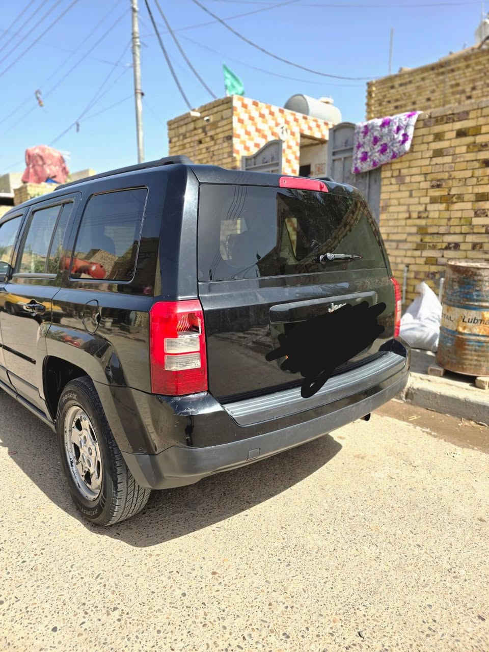 سياره جيب باتريوت موديل 2016 حره بإسم البائع ميسان رقم صاحبها ‏‪077-001-73277‬‏
