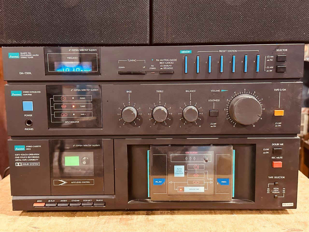 سستم ياباني ماركه
سانسوي غنيه عن التعريف 
صوت ونقاوة عالي جدا 
جهاز لوك نضافه
 اكثر من ٩٥ بل ميه 
مسجل يحتاج قوايش 
يوجد فيديو عند تشغيل الجهاز


**إذا كنت صاحب هذا الإعلان وتريد حذفه لأي سبب، رجاءا أرسل رسالة إلى الدعم الفني**