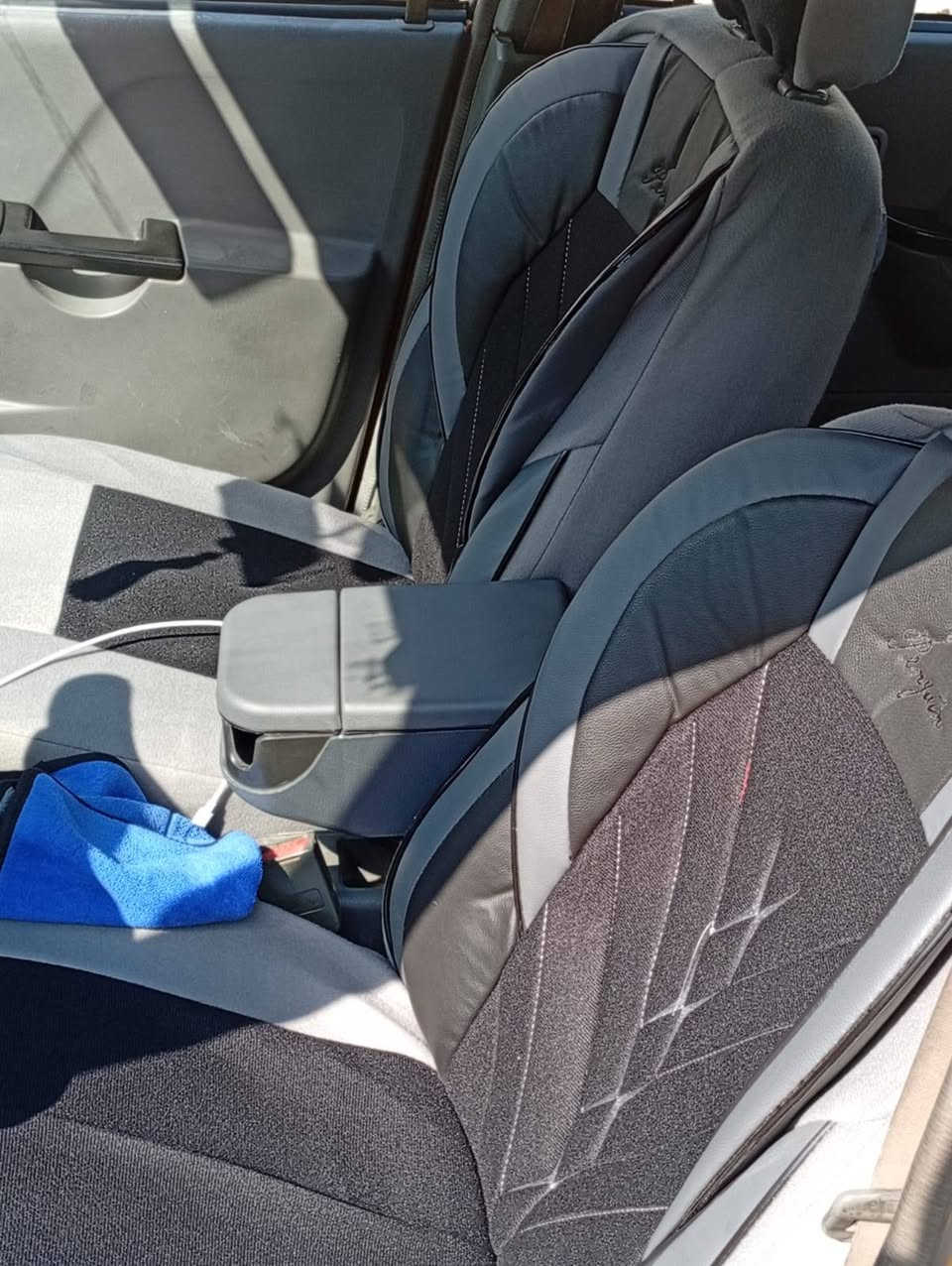 سايبة 2012 محرك بي نفخ كير جديد طخم كلو جديد سيارة حيل نضيفة مابيها اي نقص رقم نينوى احمر شرط التحويل مطلوبة هيئة أو غرامات مليون سعر 15 ورقة عنوان موصل رقم صاحبها ***********
