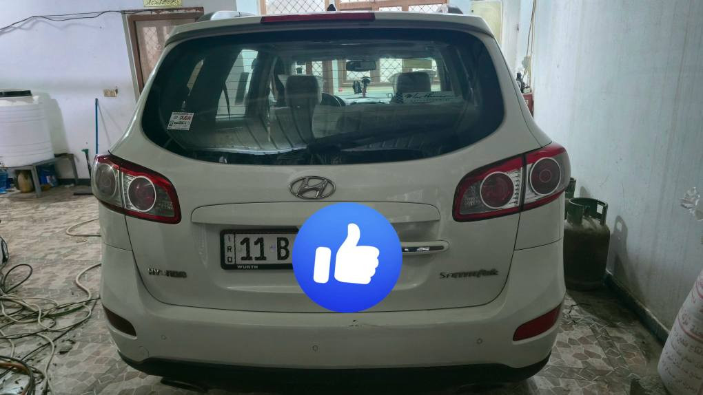 السلام عليكم 
سنتافي 2011 خليجي مكينه 2400دوش 7راكب 3قطع تبريد تحكمات ستيرن جهتين مثبت سرعه فتحه سقف بصمه كشن كهربائي رقم انكليزي تحويل مباشر سياره مكفوله من الصبغ والسونار موجود بالصور محرك جديد شاده قبل اسبوعين وصورته بالمنشور العنوان ديالى للاستفسار *********** واتساب او اتصال
