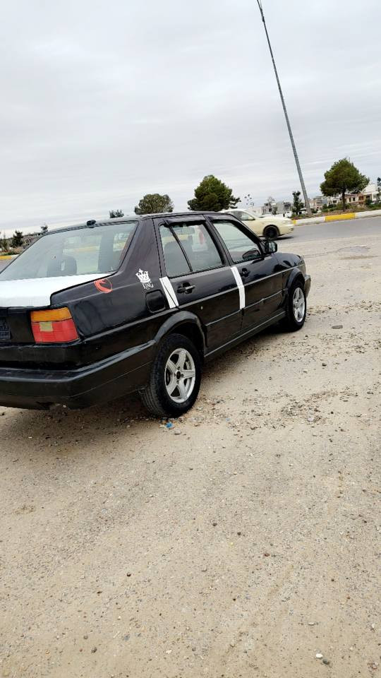 جيتا مكينه 5 بزمار بيلاد 6 گئر 
ويل كه په سه ياره كه كاره باي جاه‍يزه 
ئارم پلاستيك سلئماني به شه رتي سه يته ره و مه فره زه دعم و لئدراني نيه قفلي 13 ورقه قفلي له ه‍ه ولئرم بنسلاوه ***********//*********** Iran
