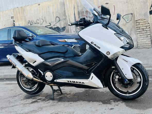 سلام عليكم 530لل بيع دراجه مكفوله مكينه كلجات دراجه بيهه كلج بصمه وصالنصه اصليه مثل ما واضح بل صوره دراجه ماشيه 34حقيقي مال جناي عنوان بغداد شارع حيفا رقمي***********
